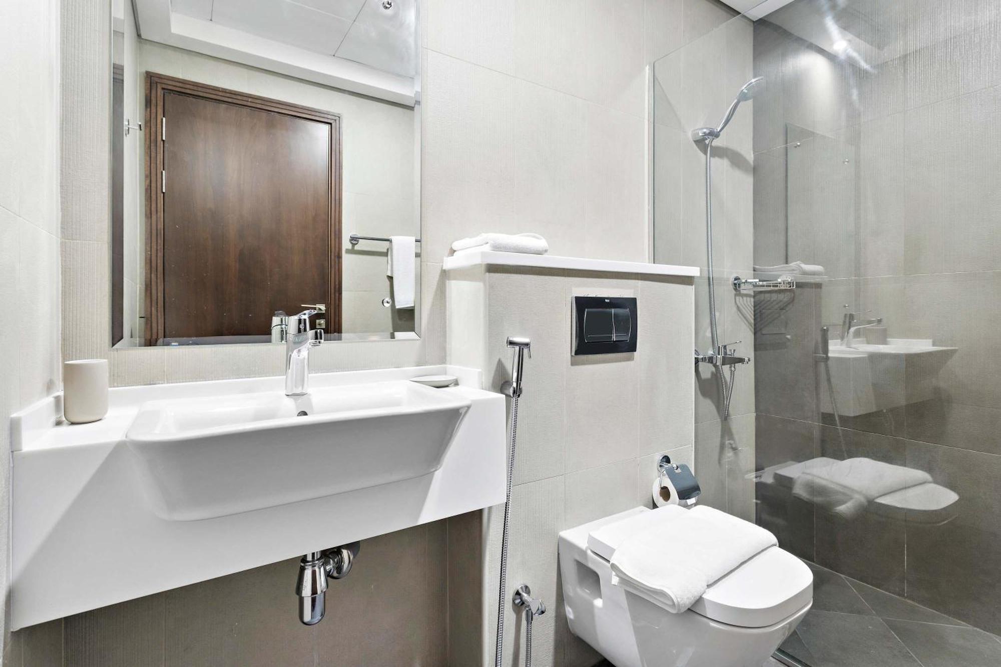 Apartment Silkhaus Luxurious In Art Gardens With Gym Access