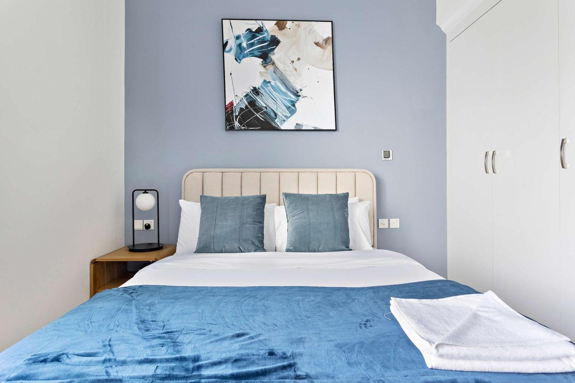 Silkhaus Luxurious In Art Gardens With Gym Access